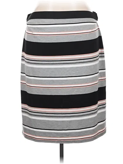 Pre-owned Roz & Ali Casual Skirt In Gray