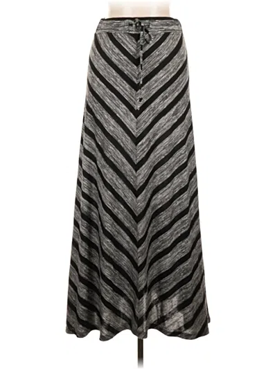Pre-owned Roz & Ali Formal Skirt In Silver