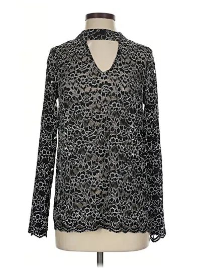 Pre-owned Roz & Ali Long Sleeve Blouse In Black