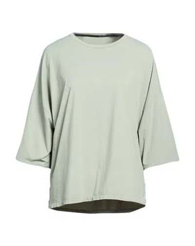 Rrd Tops & Tees - T-shirts In Verde Salvia