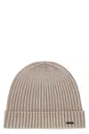 Rrd Velvet-effect Ribbed Beanie In Brown