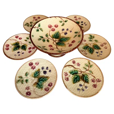 Pre-owned Rörstrand Art Nouveau Majolica Blackberries Seven Pieces  Sweden 1910 In Sand