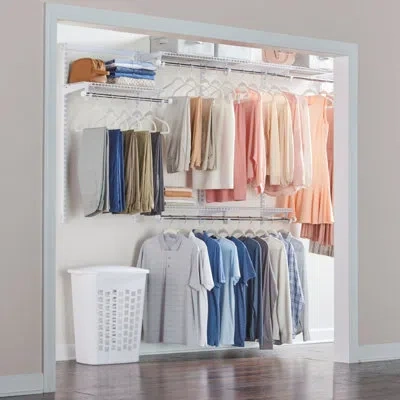 Rubbermaid Configurations 4-8 Foot Closet Kit- White