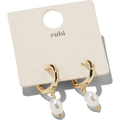 Rubi Shoes Huggie Hoop Earring