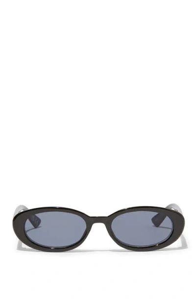 Rubi Shoes Ophelia Oval Sunglasses In Black