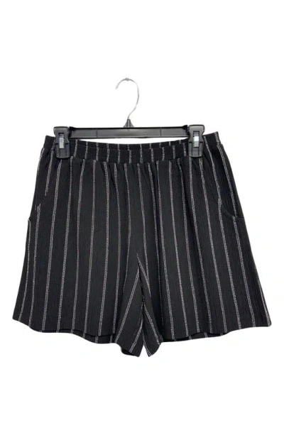 Ruby & Wren Stripe Pull-on Shorts In Black/ White
