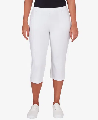 Ruby Rd. Petite Elastic Waist French Terry Capri In White