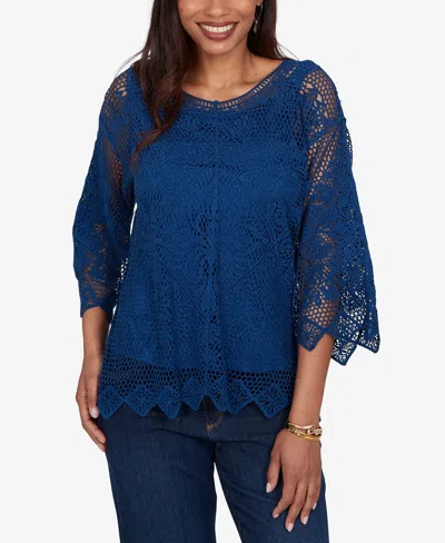 Ruby Rd. Petite Scalloped Medallion Crochet Lined Lace Top In Blue