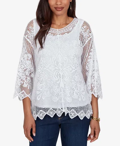 Ruby Rd. Petite Scalloped Medallion Crochet Lined Lace Top In White