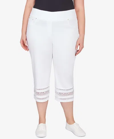 Ruby Rd. Plus Size Pull-on Decorative Hem Denim Capri Pants In White