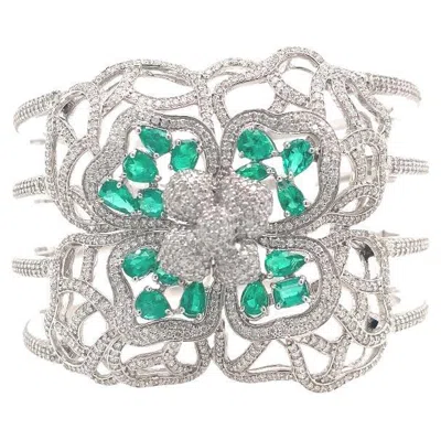 Pre-owned Ruchi New York Ruchi Emerald And Diamond White Gold Flower-shape Bangle