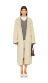 Rue Sophie Balham Trench Coat In 卡其