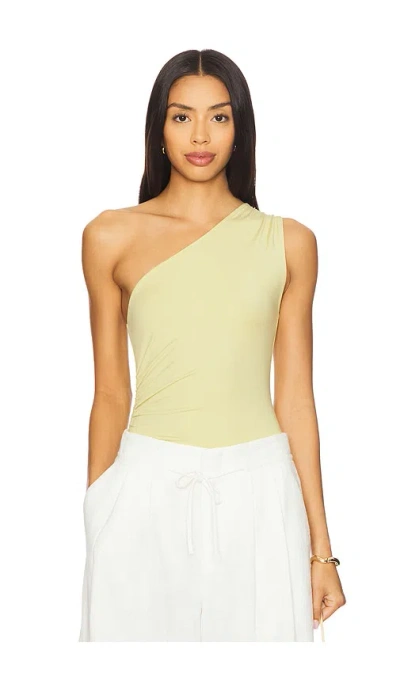 Rue Sophie Clement Top In Yuzu