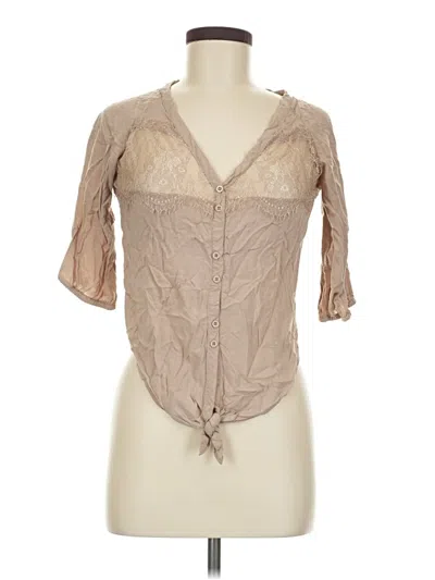 Pre-owned Rue21 3/4 Sleeve Blouse In Tan
