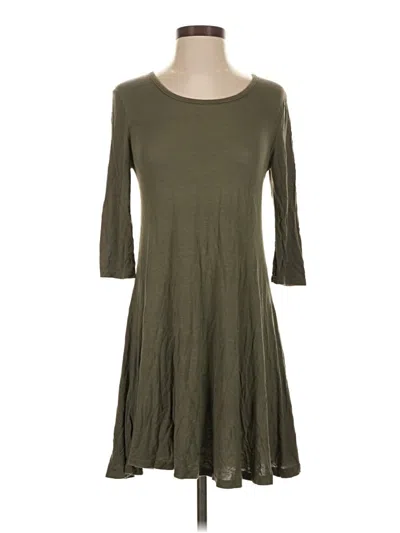 Pre-owned Rue21 3/4 Sleeve T-shirt In Green