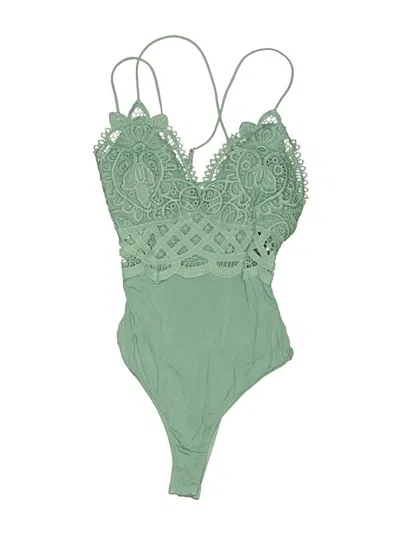 Pre-owned Rue21 Bodysuit In Green
