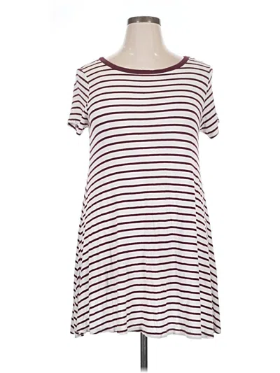 Pre-owned Rue21 Casual Dress In Burgundy
