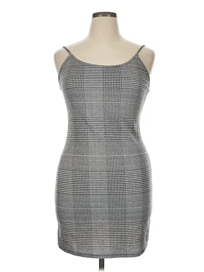 Pre-owned Rue21 Casual Dress In Gray