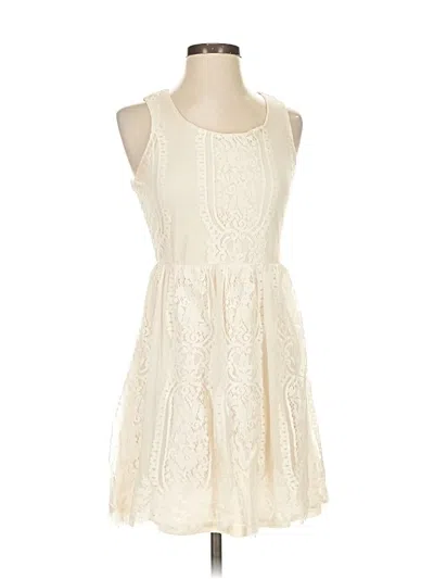 Pre-owned Rue21 Casual Dress In White