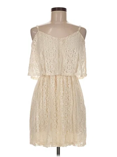 Pre-owned Rue21 Cocktail Dress In Ivory