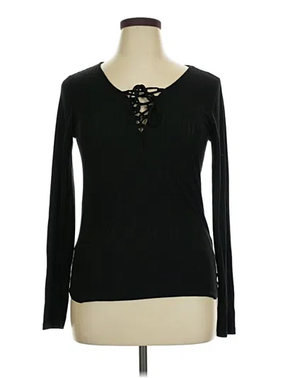 Pre-owned Rue21 Long Sleeve T-shirt In Black