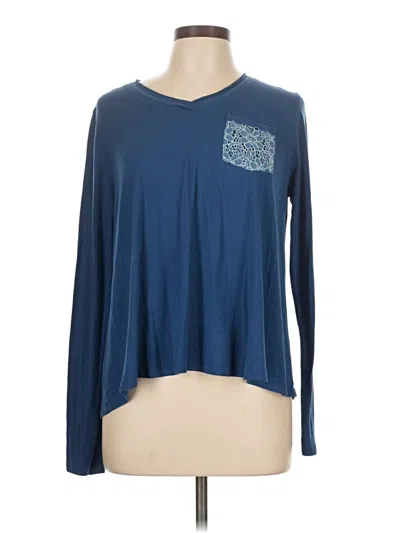 Pre-owned Rue21 Long Sleeve T-shirt In Blue