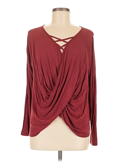 Pre-owned Rue21 Long Sleeve T-shirt In Burgundy