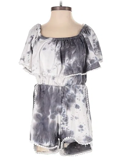 Pre-owned Rue21 Romper In Gray