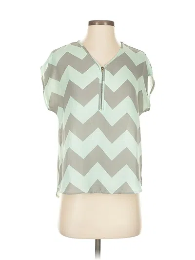 Pre-owned Rue21 Short Sleeve Blouse In Green
