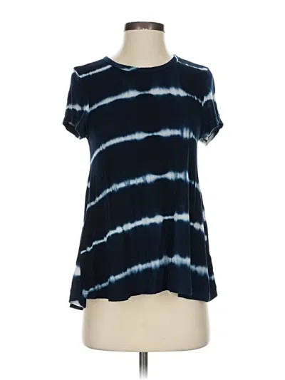 Pre-owned Rue21 Short Sleeve T-shirt In Blue