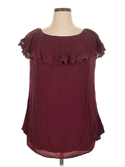 Pre-owned Rue21 Sleeveless Blouse In Burgundy