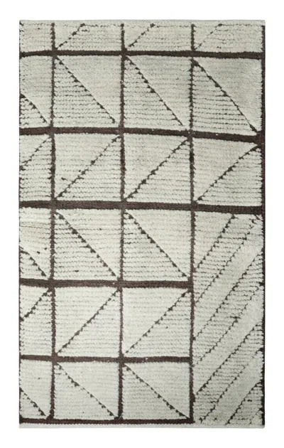 Pre-owned Rug & Kilim 's Moroccan Rug In Ivory And Brown With Geometric Design In White