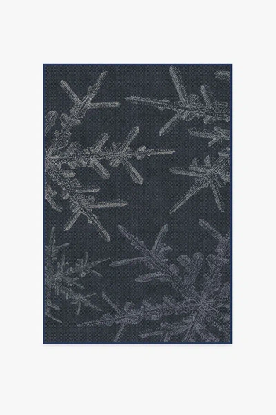 Ruggable Snowflake Navy Flatwoven Rug In Gray