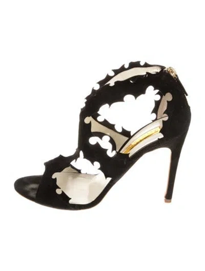 Pre-owned Rupert Sanderson Leather Lace Pattern Pumps In Black