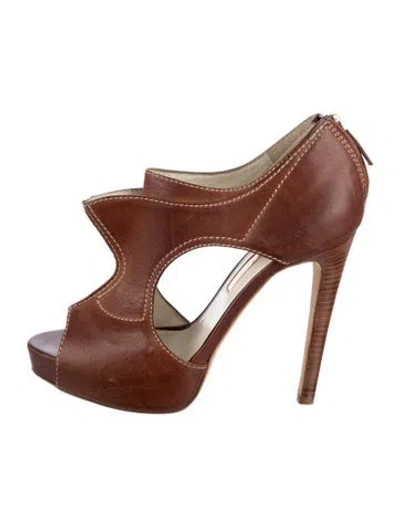 Pre-owned Rupert Sanderson Leather Pumps In Brown
