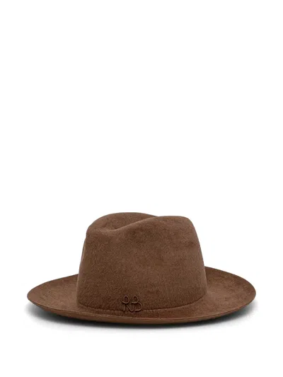 Ruslan Baginskiy Logo-embroidered Hat In Brown