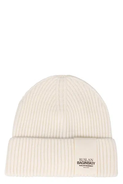 Ruslan Baginskiy Logo Knit Beanie In White