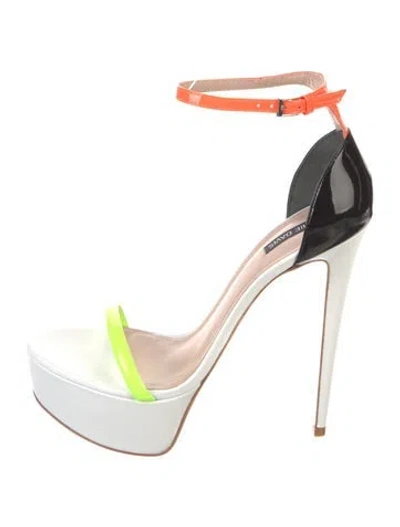 Pre-owned Ruthie Davis Leather Colorblock Pattern Sandals In White