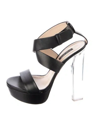 Pre-owned Ruthie Davis Leather Sandals In Black