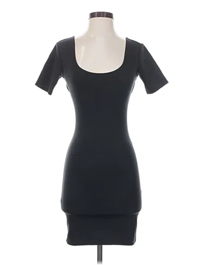 Pre-owned Rvca Casual Dress In Black