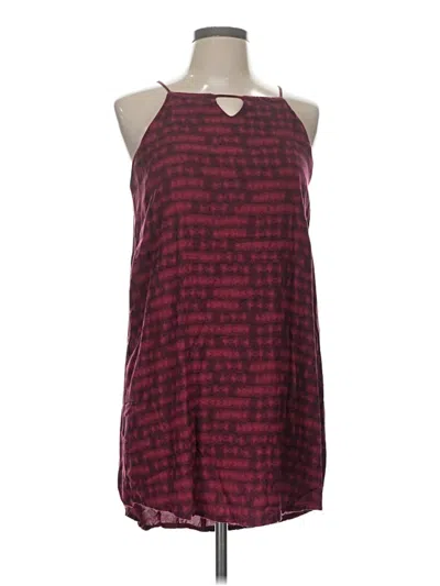 Pre-owned Rvca Casual Dress In Burgundy