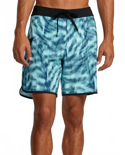 Rvca Eastern Trunk - 18" In Light Blue In Animal Print
