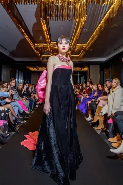 Rvng Couture Shay Gown In Black