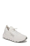 Ryka Rykä Podflow Ez Walking Sneaker In Gardenia White