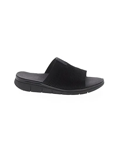 Pre-owned Ryka Sandals In Black