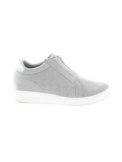 Pre-owned Ryka Sneakers In Gray