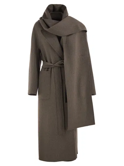 S Max Mara S Maxmara Smmpeonie - Pure Virgin Wool Coat With Integrated Scarf In Brown