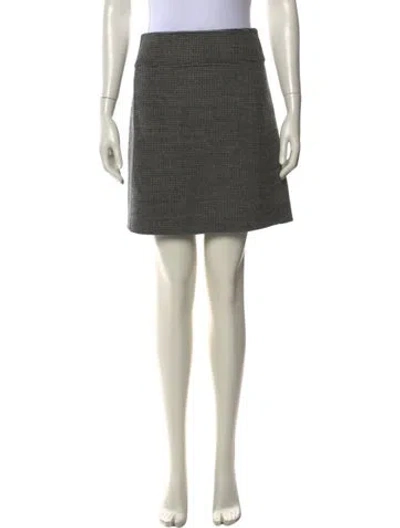Pre-owned 's Max Mara Virgin Wool Mini Skirt In Black