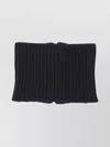 Sa Su Phi Textured Ribbed Scarf For All Seasons In Black