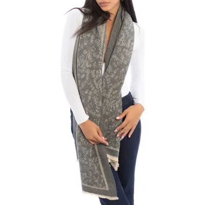Saachi Crinkled Scarf In Grey